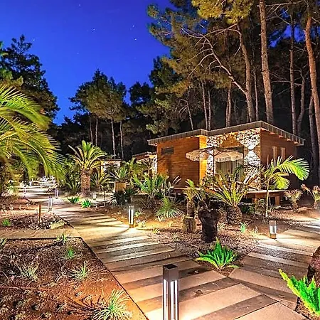 Hotel Ada Capra